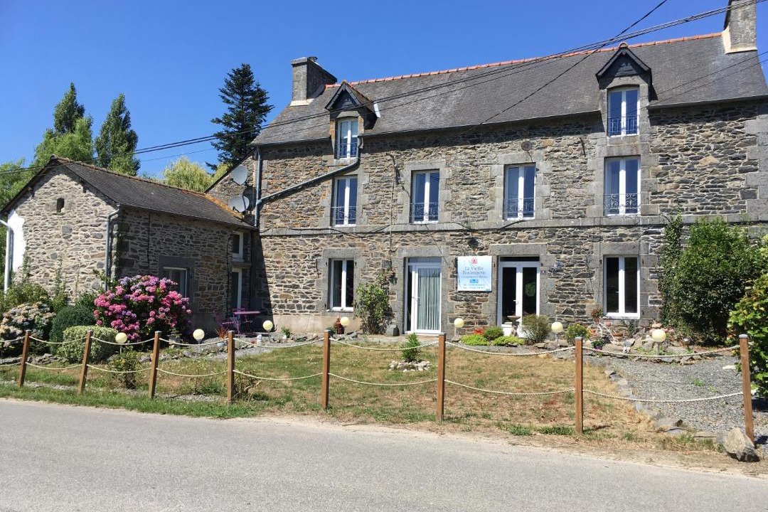 Photo of Others in Langourla