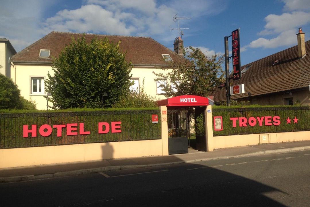 Photo of Others in Troyes