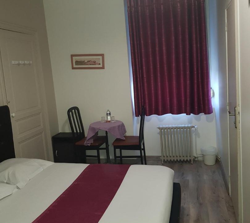 Photo of Bedroom in Saint-Brieuc