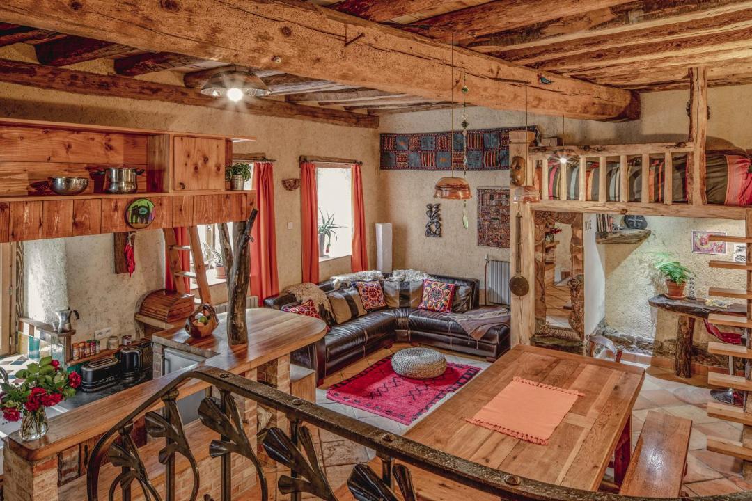 Photo of Livingroom in Ascou