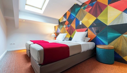 TWO-BEDROOM DUPLEX APARTMENT