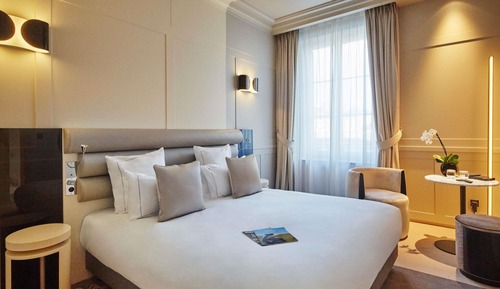 Junior Suite, 1 Double Bed with Sofa bed