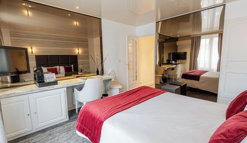 Classic Double Room