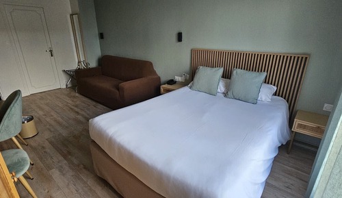 Comfort Room, 1 Double Bed, Non Smoking (Larger Room)