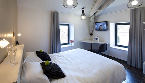 Double Room Privilege