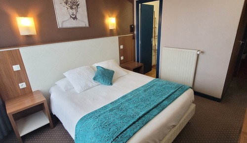 Classic Double Room, 1 Queen Bed, Air conditioning