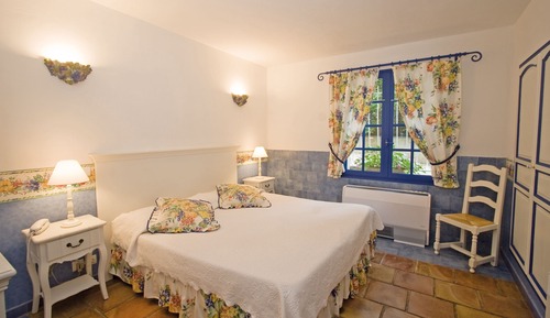 Apartment (Suite)