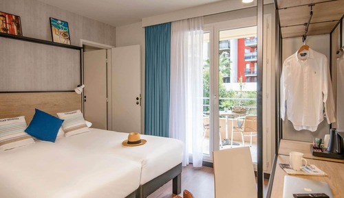 Superior Room, 2 Twin Beds, Balcony