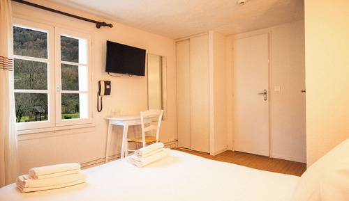 Basic Single Room