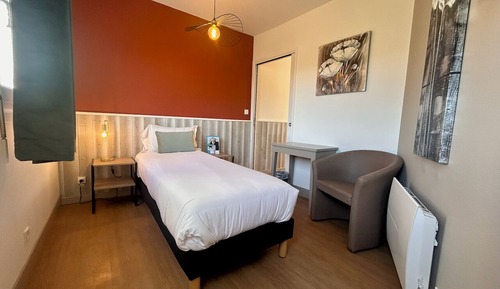 Standard Triple Room, 2 Bedrooms (4 personnes)
