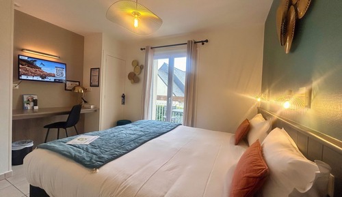 Comfort Double Room, Multiple Bedrooms, Balcony, Courtyard Area