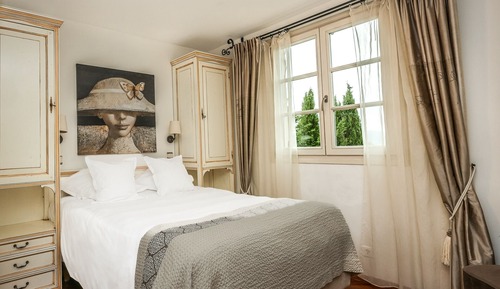 Traditional Room