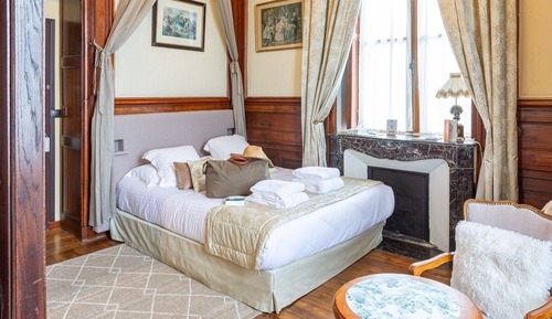 Classic Double Room