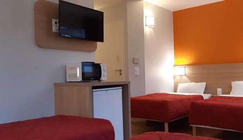Room, Multiple Beds