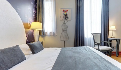 Double Room (Intemporelle)