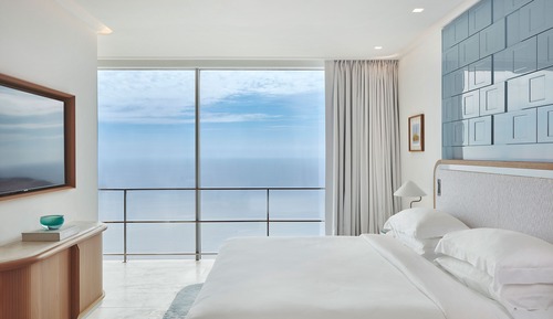 The Azur Suite