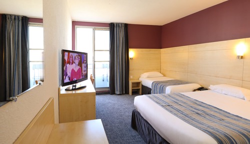 Superior Triple Room