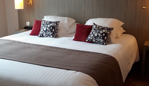 Classic Room, 1 King Bed