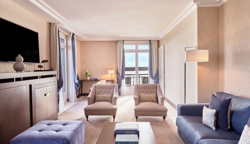 Suite (Prestige Sea)