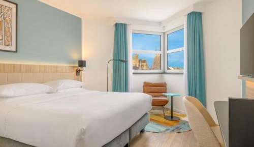 Standard Double Room with King Bed
