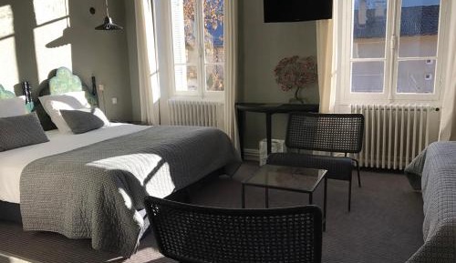 Large Triple Room