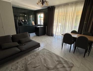 Three-Bedroom Premium Apartment