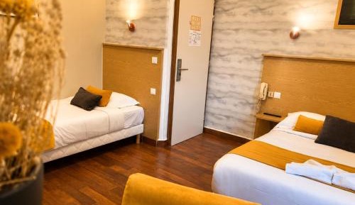 Triple Room