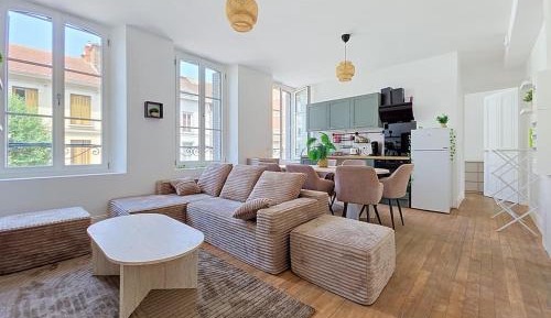 Four-Bedroom Apartment