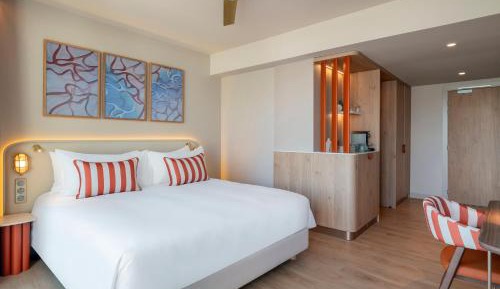 King Guest Room