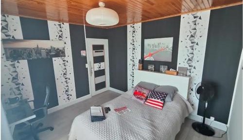 Double Room with Shared Bathroom