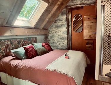 Double Room with Mountain View