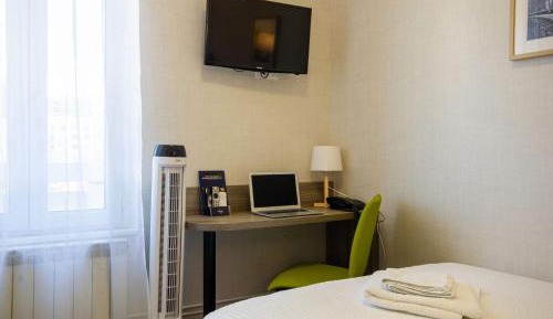 Budget Single Room