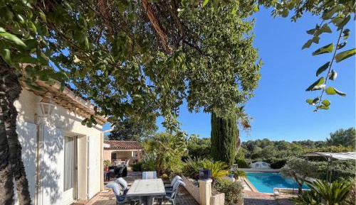 Four-Bedroom Vacation Home