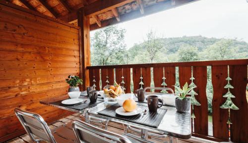 2-Room Apartment (4 Adults)