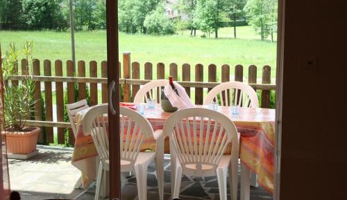 Holiday Home (8 Adults)