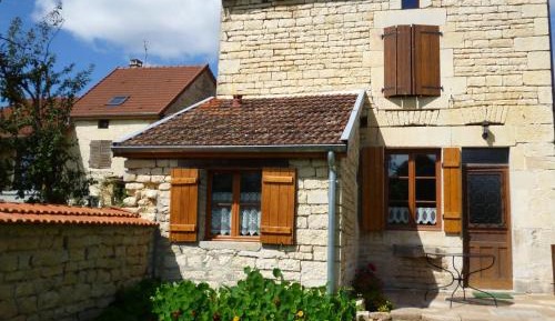 Holiday Home (3 adults)