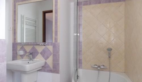 Double Room Street Side