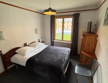 King Room with Mountain View