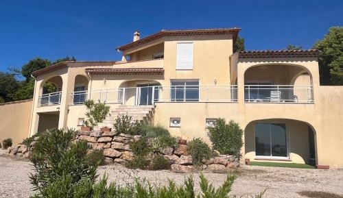 Two-Bedroom Apartment with Terrace and Sea View