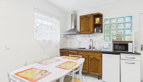 One-Bedroom House