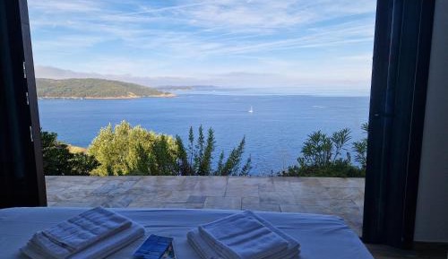 Queen Room with Sea View