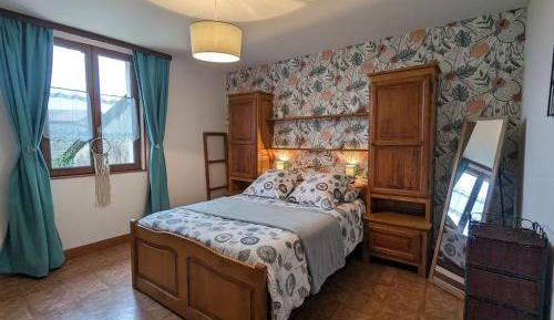 Holiday Home (6 Adults)