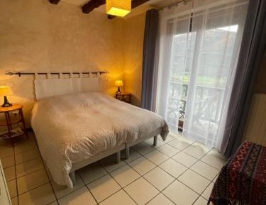 King Room with Balcony
