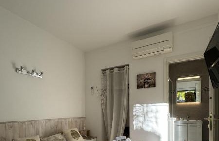 Standard Double or Twin Room - Garden Side