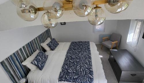 Double or Twin Room with Terrace