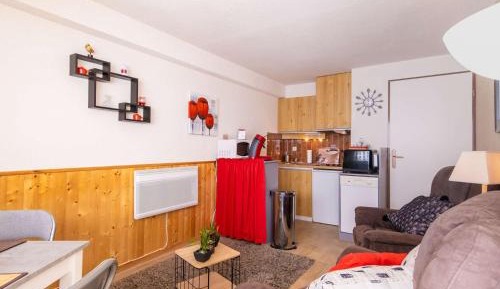 Apartment (4 Adults)