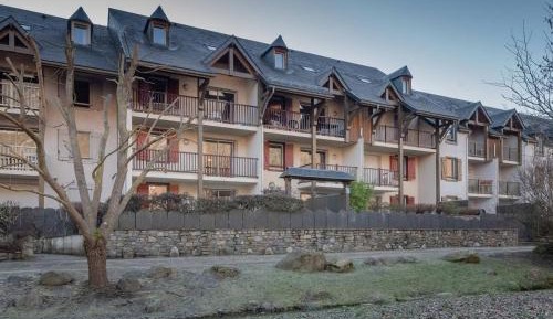 Apartment (4 Adults)