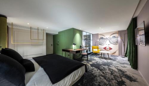 Suite Emeraud with Terrace