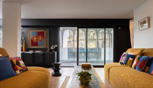 Three-Bedroom Suite SIMON with Terrace
