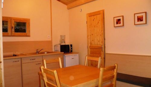 Chalet (4 Adults)